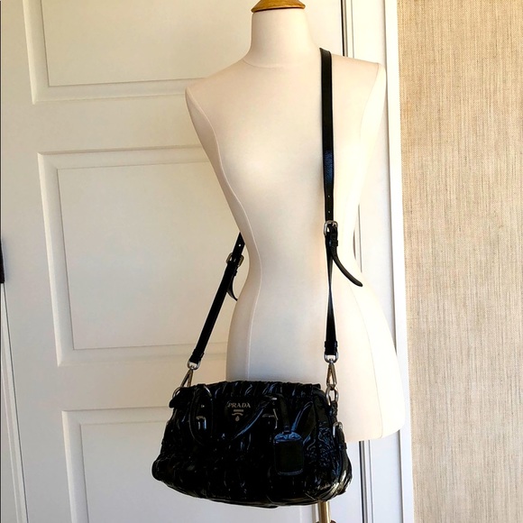 Prada Matelasse Black Patent Leather Bag Black - Picture 2 of 10